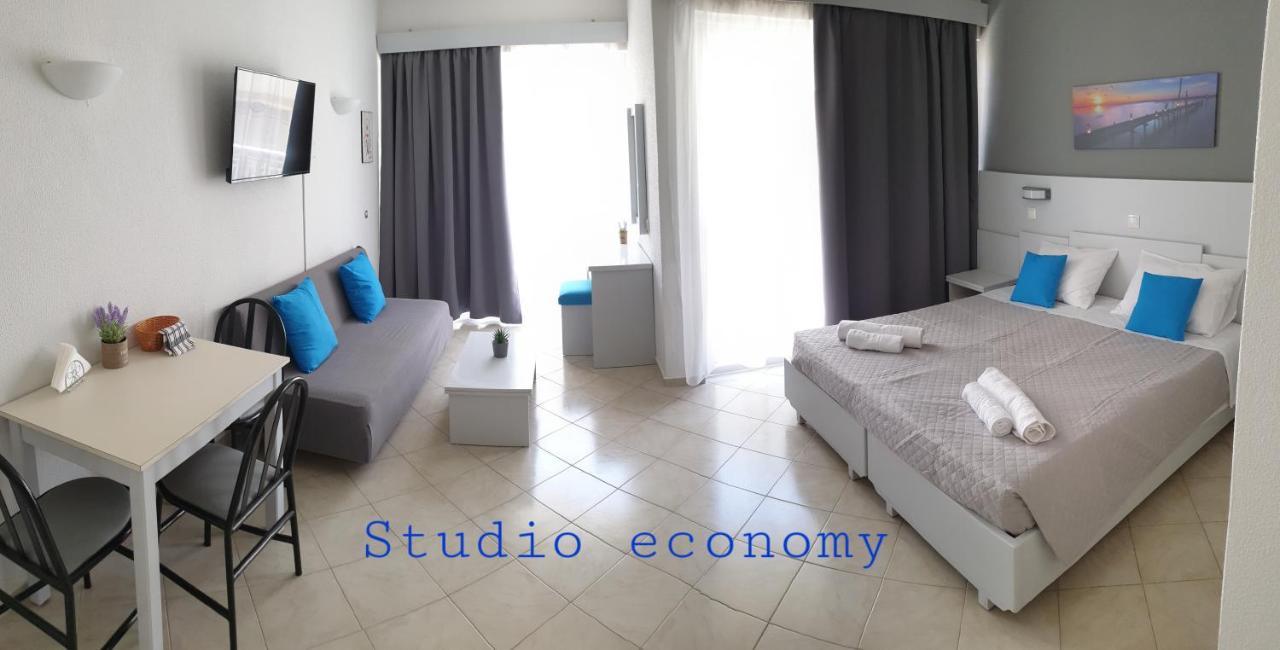 Blue Eyes Apartments อิกเซีย ภายนอก รูปภาพ